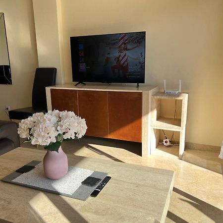2 Bedrooms Sea And Pool View Apt In Duquesa Golf & Gardens Manilva Castillo de Sabinillas Eksteriør bilde