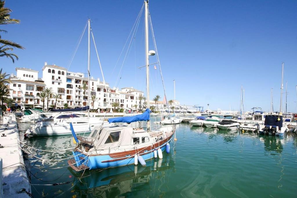 2 Bedrooms Sea And Pool View Apt In Duquesa Golf & Gardens Manilva Castillo de Sabinillas Eksteriør bilde