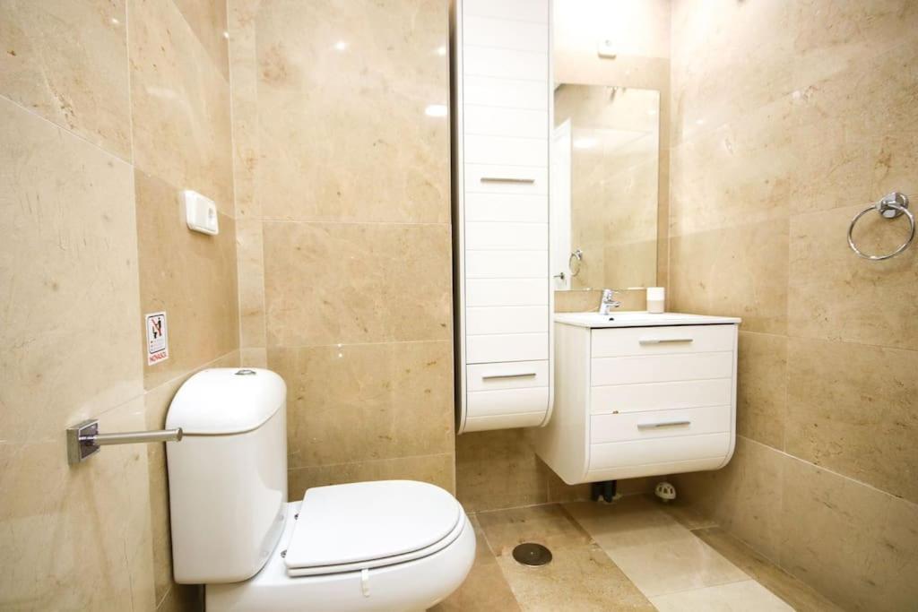 2 Bedrooms Sea And Pool View Apt In Duquesa Golf & Gardens Manilva Castillo de Sabinillas Eksteriør bilde